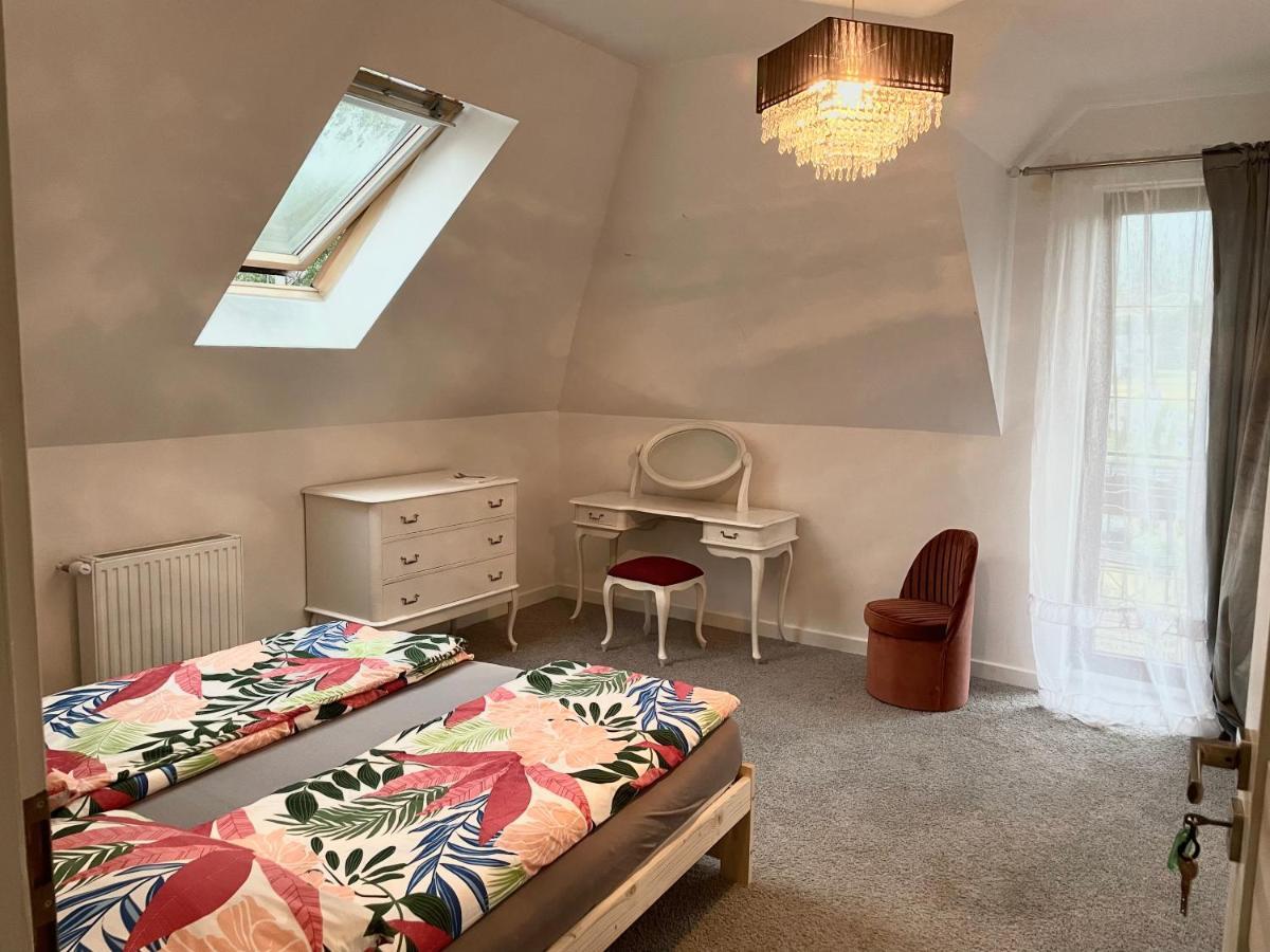 Domowe Pokoje Wilanow Warsaw Luaran gambar